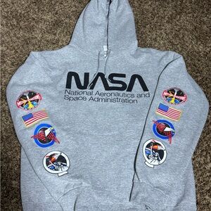 Aldrin Family Foundation NASA Gray Fleece Pullover Hoodie M Mission Patch